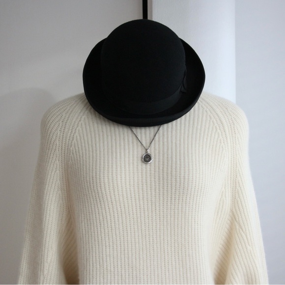 1970’s Black Felted Wool Bowler Hat - Picture 2 of 5